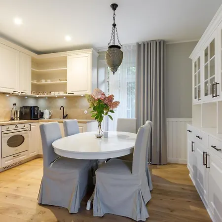 Luksuslik Korter Suedalinnas Apartman