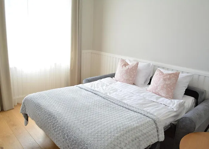 Luksuslik Korter Suedalinnas פארנו